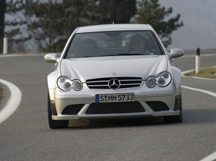 Revelado Mercedes Benz CLK 63 AMG Black Series