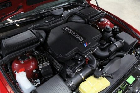 Sale a la venta un BMW M5 E39 con 14.000 km... al precio de un BMW M2