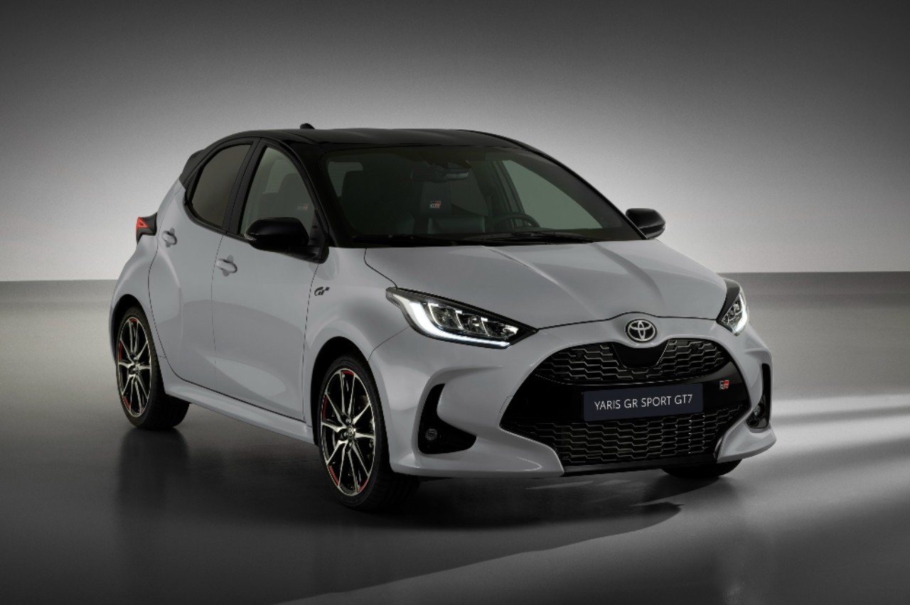 Toyota Yaris GR Sport GT7 Edition: La PlayStation 5 y el Gran Turismo 7 vienen incluidos