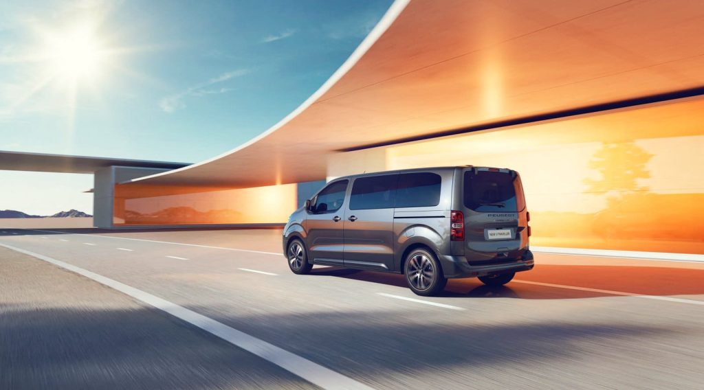 Peugeot e-Traveller 2024: 350 kilómetros de autonomía eléctrica