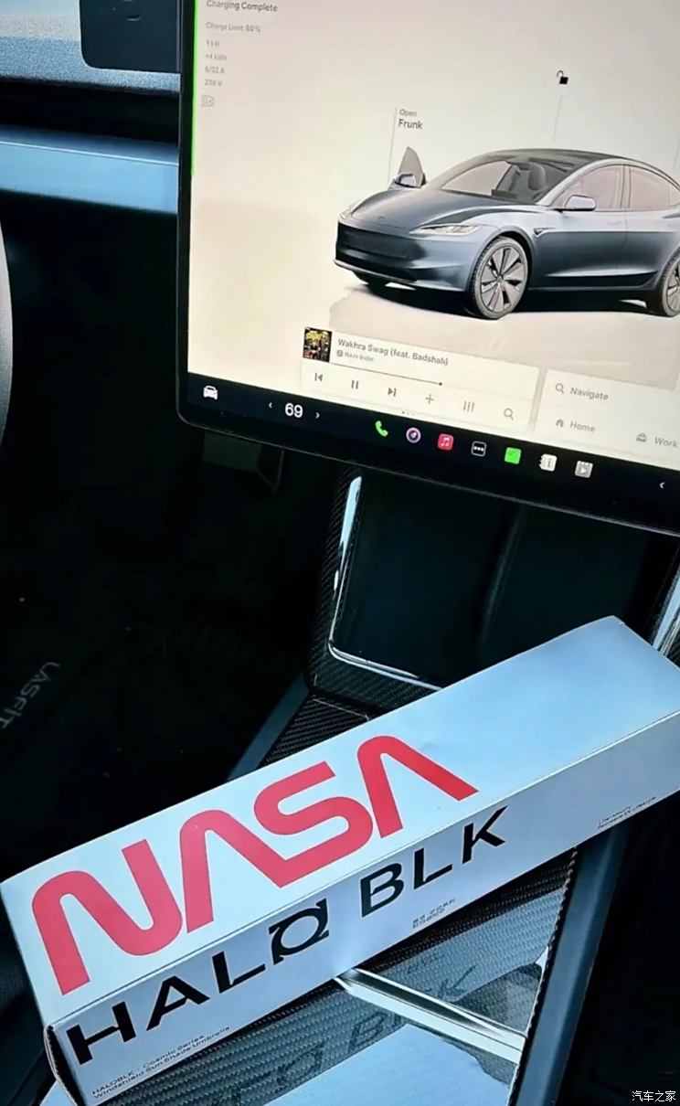 El Tesla Model Y 'Juniper' comienza a filtrarse: estrenará una barra LED en el portón trasero