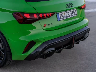 El Audi RS 3 2025 se pone al día: nueva estética, chasis reajustado y... un nuevo olor en su interior