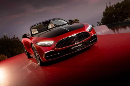 El Mercedes-Maybach SL 680 Monogram Series es el descapotable ideal para hacer viajes largos... pero no llega con un V12