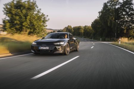 El Audi RS e-tron GT Performance es el más potente de la historia: 925 CV y es completamente eléctrico