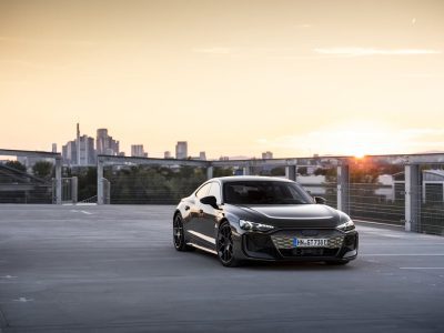 El Audi RS e-tron GT Performance es el más potente de la historia: 925 CV y es completamente eléctrico