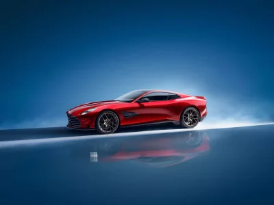 Llega el nuevo Aston Martin Vanquish: ¡larga vida a los motores V12!