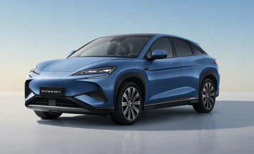 BYD Sealion 7: el nuevo buque insignia 100% eléctrico para hacerle la competencia al Tesla Model Y