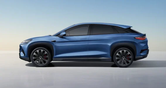 BYD Sealion 7: el nuevo buque insignia 100% eléctrico para hacerle la competencia al Tesla Model Y