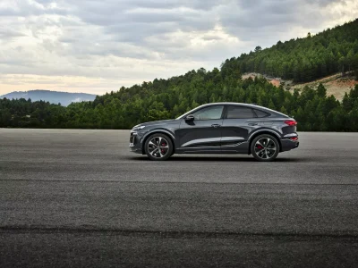 El Audi Q6 Sportback e-tron ya es oficial: hasta 655 km de autonomía desde 65.900 euros