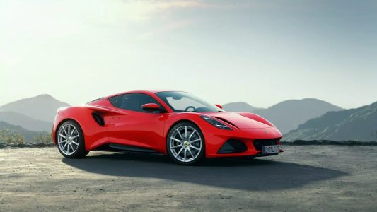 Lotus Emira Turbo SE: cuatro cilindros con origen AMG