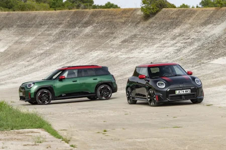 MINI John Cooper Works Electric y MINI John Cooper Works Aceman: así son las versiones eléctricas