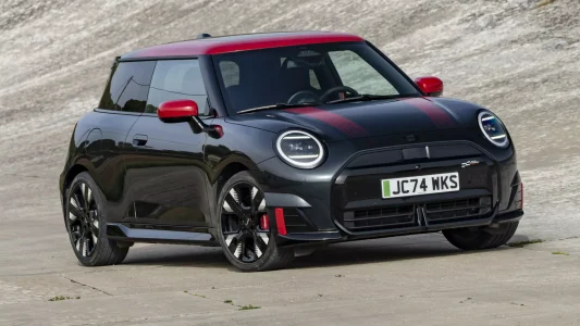 MINI John Cooper Works Electric y MINI John Cooper Works Aceman: así son las versiones eléctricas