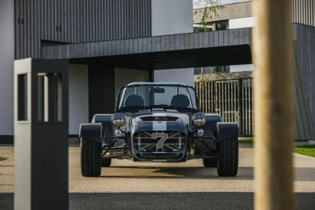 Caterham Seven CSR Twenty: la versión más lujosa del modelo que no llegará a la UE