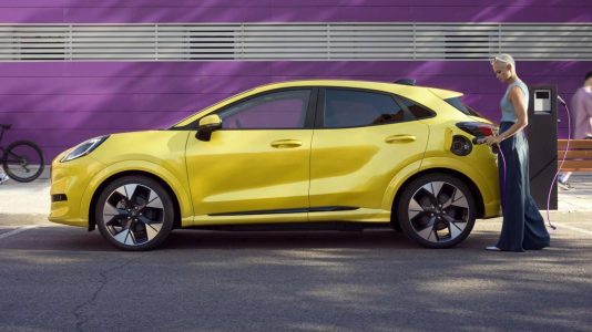 Ford Puma Gen-E: llega la versión eléctrica a un precio muy atractivo pero con una batería muy justa