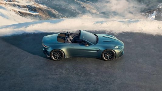 Aston Martin Vantage Roadster 2025: la capota más rápida del mercado... con 665 CV de potencia