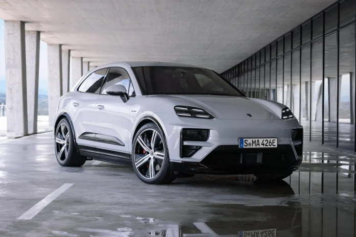 porsche macan turbo 2